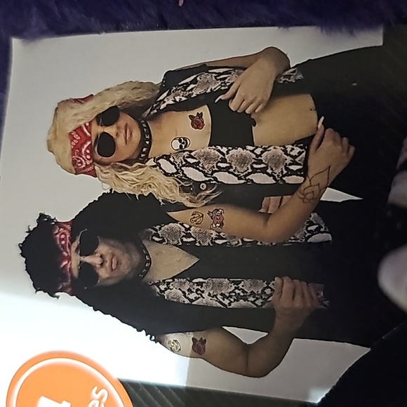 80s Rocker Kit Halloween Custume - Picture 4 of 9